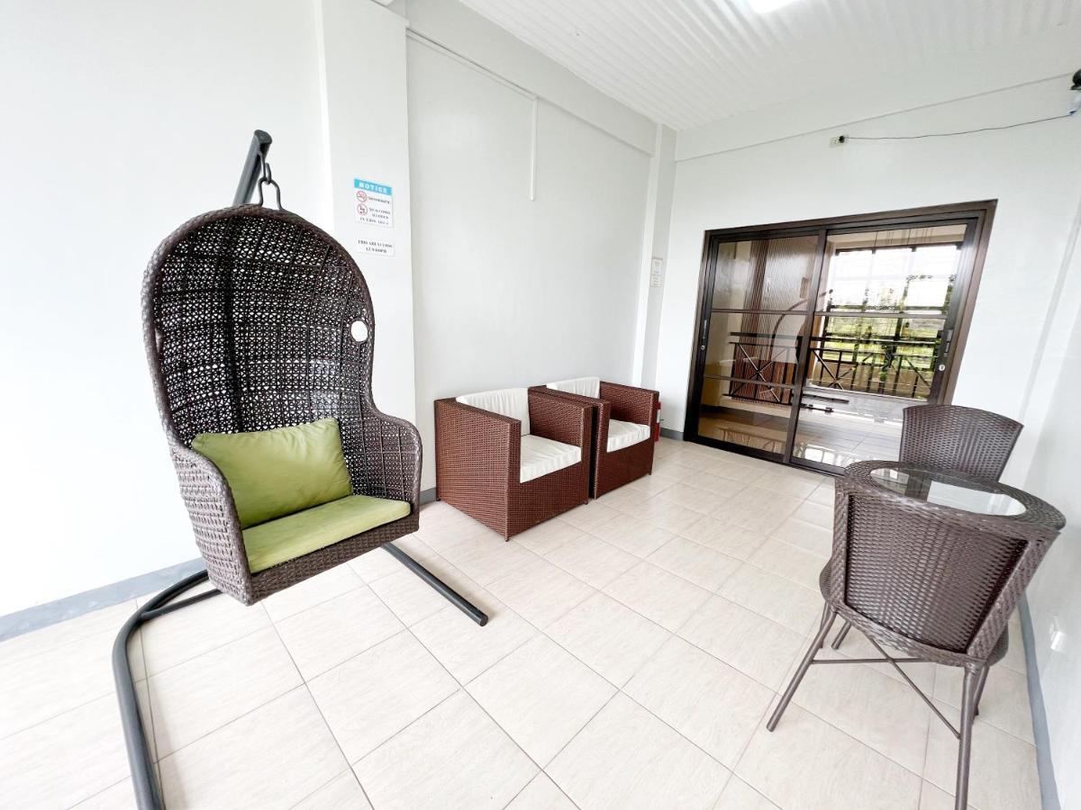 Verra Inn Tagaytay City Exterior foto